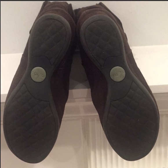 ME TOO brown suede wedge boots Size 6.5 - Picture 6 of 8